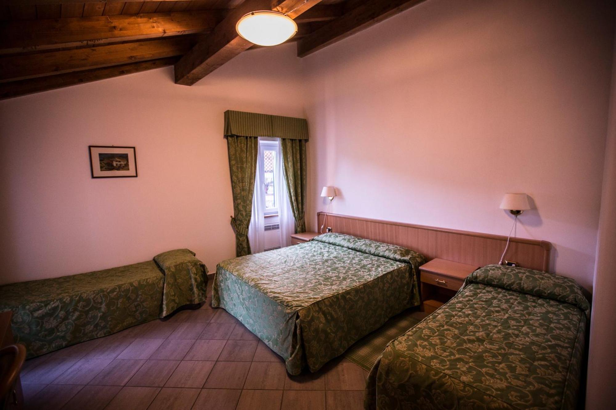Albergo La Veranda Tavarone Номер фото
